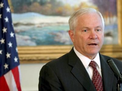 Für US-Verteidigungsminister Robert Gates steht der von Präsident Obama angepeilte Truppenabzug aus Afghanistan von 2011 noch nicht unverrückbar fest. US-Verteidigungsminister Gates