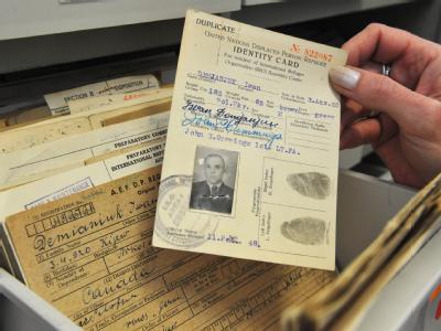 Identifikationskarte des mutmaßlichen NS-Kriegsverbrechers John Demjanjuk. Identifikationskarte von John Demjanjuk