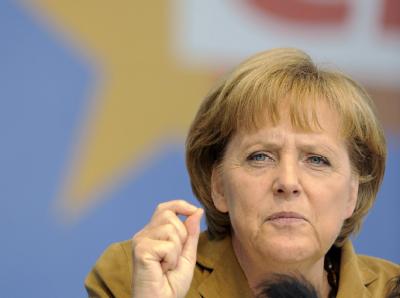 Kanzlerin Angela Merkel hat deutliche Worte an die Führung in Teheran gerichtet. Angela Merkel