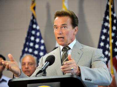Der Gouverneur von Kalifornien, Schwarzenegger, hat einen Finanzkollaps offensichtlich abgewendet. Schwarzenegger