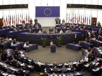 Der neue Präsident, Jerzy Buzek, hält eine Rede vor dem EU-Parlament. EU Parlament