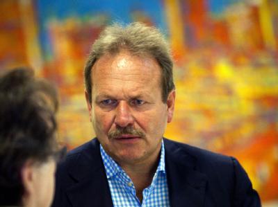 Ver.di-Chef, Frank Bsirske, bei den Tarifverhandlungen für die 220.000 Beschäftigten in kommunalen Kindergärten und Sozialeinrichtungen. Kita-Verhandlungen