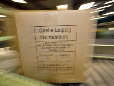 Wenn die Ware lieferbar ist, ist bei offenen Bestellungen nichts zu befürchten. Quelle-Versand
