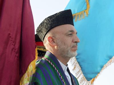 Afghanistans Präsident Hamid Karsai nimmt einen neuen Anlauf zur Regierungsbildung (Archivbild). Hamid Karsai