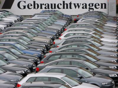 Audi-Jahreswagen auf einem Firmenparkplatz: Nun könnte der Kauf offenbar doch steuerlich begünstigt werden. Jahreswagen