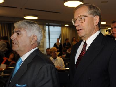 Kritiker des Opel-Deals: Der Insolvenzexperte Dirk Pfeil (l.) und der als Sanierer bekanntgewordene Manager Manfred Wennemer. Pfeil und Wennemer