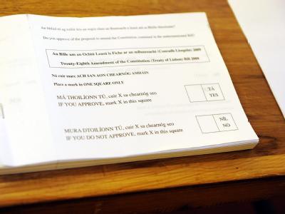Viele Iren hatten die Nase voll von der Dauerdiskussion um den EU-Vertrag und stimmten mit «Tá» bzw. «Yes». EU-Referendum