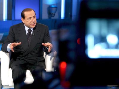 Italiens Ministerpräsident Silvio Berlusconi bei einem TV-Interview in Rom. (Archivbild) Silvio Berlusconi