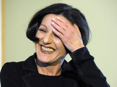 Herta Müller bekommt den Nobelpreis für Literatur. Herta Müller