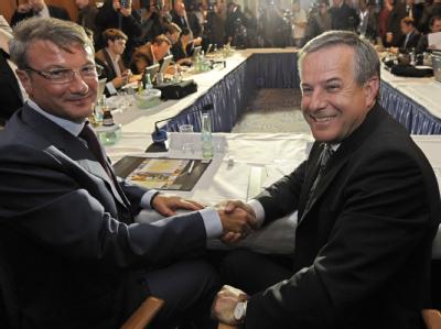 Partner: Magna-Chef Siegfried Wolf (r.) und German Gref, Vorstandsvorsitzender der Sberbank (Archivfoto). Opel-Investoren
