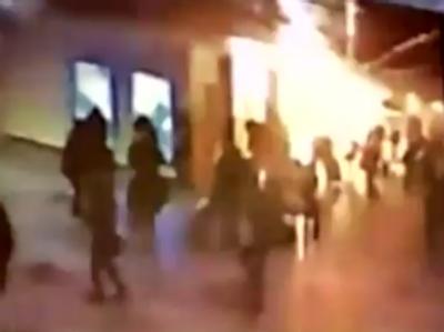 Heftige Detonation: Bei dem Anschlag auf dem internationalen Flughafen Domodedovo hat ein Selbstmordattentäter 35 Menschen mit in den Tod gerissen. Moskauer Flughafen