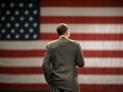 Weil die Mehrheit der Amerikaner den Klimaschutz für eher unbedeutend hält, könnte US-Präsident Obama zögern, sich umweltpolitisch zu weit aus dem Fenster zu lehnen. Barack Obama
