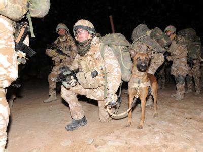 Eine britische Einheit bereitet sich auf die Großoffensive gegen die Taliban vor. Großoffensive gegen Taliban