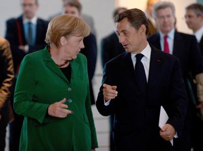 Berlin und Paris tun sich bei der Euro-Rettung schwer. Kanzlerin Angela Merkel und Frankreichs Präsident Nicolas Sarkozy. Archivfoto: Jörg Carstensen Angela Merkel und Nicolas Sarkozy