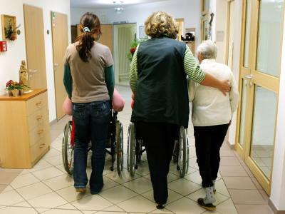 Die SPD sieht große Beschäftigungschancen im Gesundheitsbereich (Symbolbild). Pflegeheim