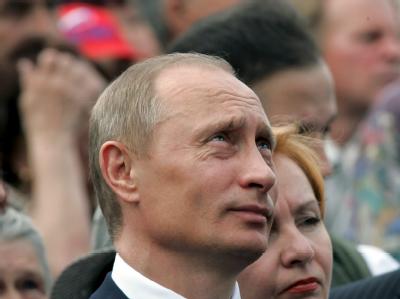 Wladimir Putin kritisiert die häufigen Demonstrationsverbote für die Opposition in seinem Land. (Archivbild) Putin