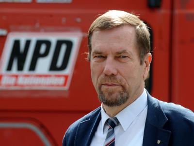 Nach dem Tod des stellvertretenden NPD-Vorsitzenden, Jürgen Rieger, sind wichtige Immobilienakten aus seinem Besitz verschwunden. Jürgen Rieger