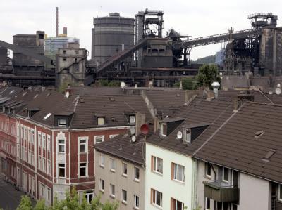 Wie viele andere Städte muss auch Duisburg mit dem Cent rechnen. Foto: Jörg Carstensen/Archiv Verarmtes Ruhrgebiet