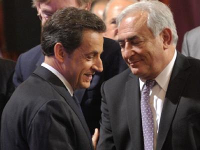 Sarkozy und Strauss-Kahn beim G20-Finanzministertreffen in Paris im Februar 2011. Sarkozy und Strauss-Kahn