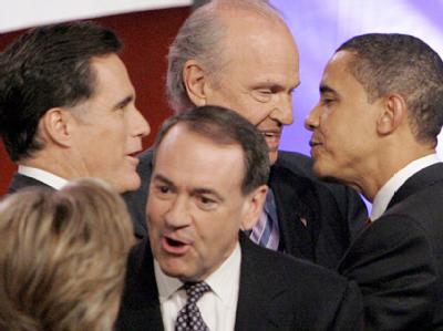 Mitt Romney (l) und Barack Obama (r) bei einer Fernsehdebatte im Januar 2008. Foto: Stefan Zaklin / Archiv Romney und Obama