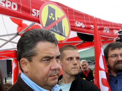 Auch SPD-Chef Gabriel war gestern bei der Anti-Atom-Demonstration in Berlin. SPD-Chef Gabriel