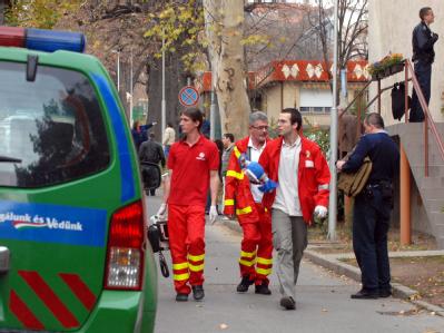In der Universität der ungarischen Stadt Pecs hat ein Amoklauf ein Todesopfer gefordert. Amoklauf in Ungarn