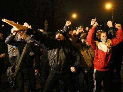 Der fremdenfeindliche Mob zog durch die Straßen von Moskau. Foto: Sergei Ilnitsky Russische Rassisten