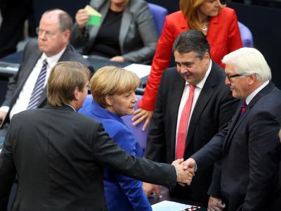 Bei der konstituierenden Sitzung des Bundestags kamen die Parlamentarier erstmals nach der Bundestagswahl im Plenum zusammen. Foto: Wolfgang Kumm/Archiv Bundestag