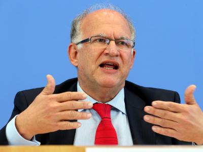 Peter Schaar: «Mir fällt ja auf: Je länger diese Affäre dauert, desto mehr Terroranschläge sollen verhindert worden sein». Foto: Wolfgang Kumm/Archiv Datenschützer Schaar