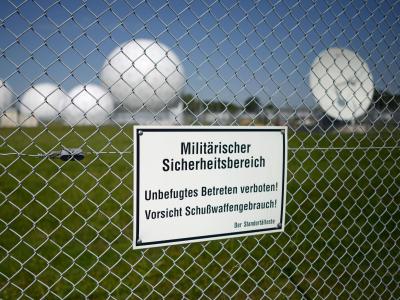 Radarkuppeln bei Bad Aibling: Die Anlage war eine große Abhörbasis des US-amerikanischen Geheimdienstes NSA. Foto: Andreas Gebert/Archiv Ehemalige NSA-Abhörstation