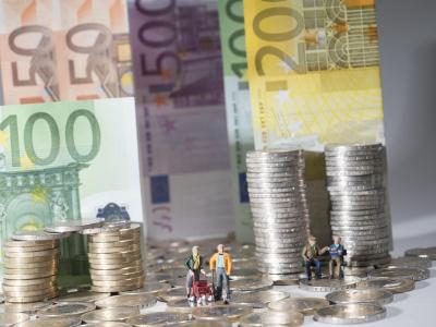 Außerhalb Deutschlands lebende Rentner müssen der Rentenkasse einmal im Jahr eine sogenannte Lebensbescheinigung zusenden. Foto: Marc Müller /Archiv Renten