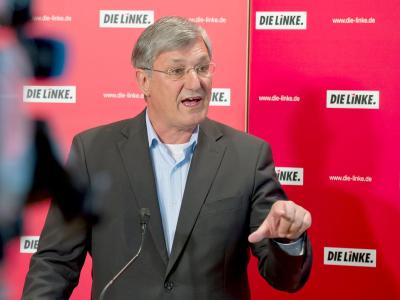 Bernd Riexinger setzt sich für Edward Snowden ein. Foto: Tim Brakemeier Riexinger