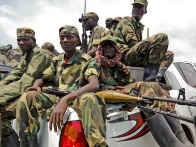 Neunzehn Monate lang lebten die Menschen im Ost-Kongo in Angst. Immer wieder kam es zu Kämpfen zwischen Regierungstruppen und M23-Rebellen. Foto: Dai Kurokawa M23-Rebellen