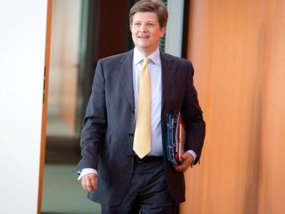 Ex-Staatsminister Eckart von Klaeden will trotz seines Wechsels zu Daimler im CDU-Präsidium bleiben. Foto: Kay Nietfeld/Archiv Eckart von Klaeden