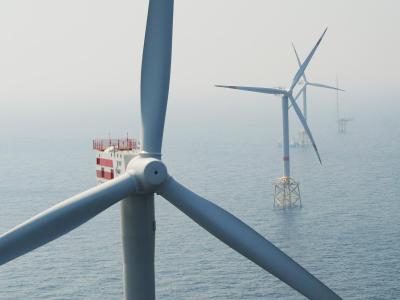 Offshore-Windpark Alpha Ventus in der Nordsee. Foto: Teresa Dapp/Archiv Offshore-Windpark Alpha Ventus