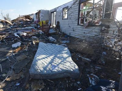 Washington, Illinois: Tödliche Tornados sind um diese Jahreszeit in den USA eher selten. Foto: Tannen Maury Verwüstung