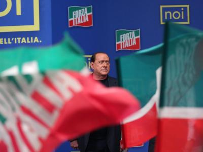 Kurz vor dem möglichen Ausschluss aus dem Senat wegen seiner Verurteilung hst sich Silvio Berlusconi an den Staatspräsidenten gewendet. Foto: Alessandro Di Meo Berlusconi