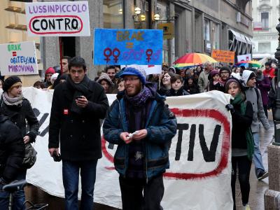 Demo in Zagreb: Die Teilnehmer wandten sich gegen die bevorstehende Abstimmung. Foto: Antonio Bat Demo in Zagreb