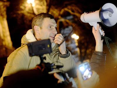 Der Boxweltmeister und Oppositionspolitiker Vitali Klitschko will den Machtwechsel in der Ukraine. Foto: Filip Singer Vitali Klitschko