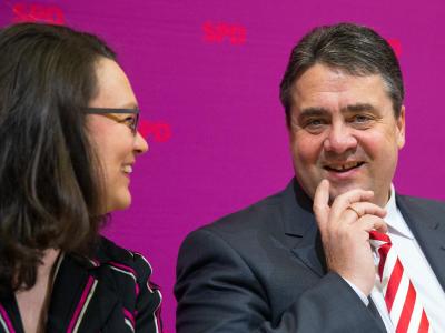 Der SPD-Vorsitzende Sigmar Gabriel und Generalsekretärin Andrea Nahles haben gut lachen: Es gab ein eindeutiges Nahles und Gabriel