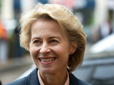 Mit Ursula von der Leyen wird erstmals eine Frau Verteidigungsministerin. Es ist eine echte Sensation. Foto: Jochen Lübke/Archiv Ursula von der Leyen