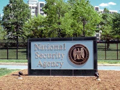 Werden dem US-Geheimdienst NSA die Flügel gestutzt? Die im Sommer bekanntgewordene Datensammelwut löste weltweite Empörung aus. Jetzt verlangt eine US-Expertengruppe Reformen. Will das auch Obama? Foto: NSA/epa NSA-Zentrale in Fort Meade