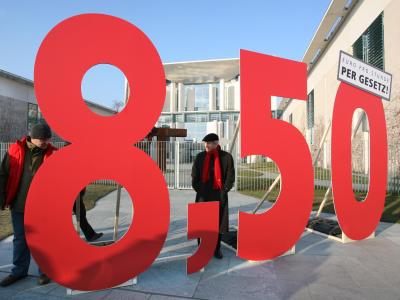 8,50 Euro Mindestlohn - Das Gesetz soll ab 2015 wirksam werden. Foto: Stephanie Pilick/Archiv Mindestlohn