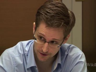 Screenshot eines Videos, das von Wikileaks veröffentlicht wurde, zeigt Whistleblower Edward Snowden während eines geheimen Treffen an einem unbekannten Ort in Moskau. Foto: Wikileaks/Archiv Snowden bei Geheimtreffen