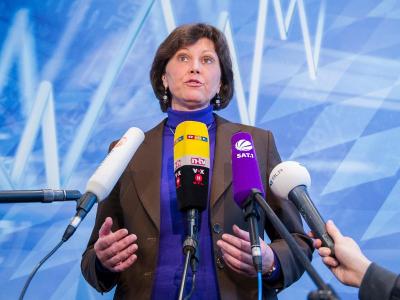 Die bayerische Wirtschaftsministerin Ilse Aigner in München auf einer Pressekonferenz. Foto: Marc Müller Pressekonferenz Ilse Aigner