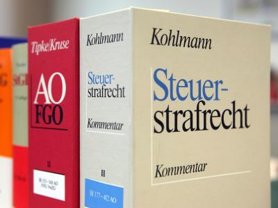 Nach dem Ankauf einer weiteren CD mit Steuerdaten durch das nordrhein-westfälische Finanzministerium ermittelt die Kölner Staatsanwaltschaft. Foto: Oliver Berg/Archiv Steuerrecht