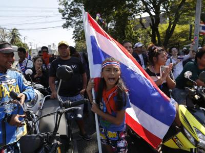 Reformen statt Neuwahlen: Regierungsgegner in Bangkok. Foto: Barbara Walton Protest