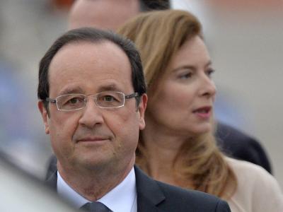 Hollande gibt die Trennung von Lebensgefährtin Trierweiler bekannt. Foto: Franck Robichon Francois Hollande und Valerie Trierweiler