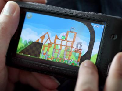 «Angry Birds» auf dem Smartphone. Foto: Martin Gerten «Angry Birds»