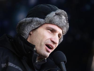 Klitschko nach siner Rückkehr nach Kiew: «Bildet Bürgerwehren in jedem Hof, in jedem Bezirk, in jedem Haus.» Foto: Maxim Shipenkov Klitschko